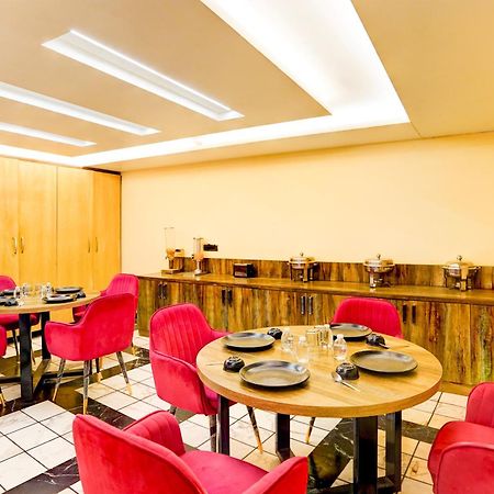 Staybook Hotel Atlanta New Delhi Train Station Dış mekan fotoğraf