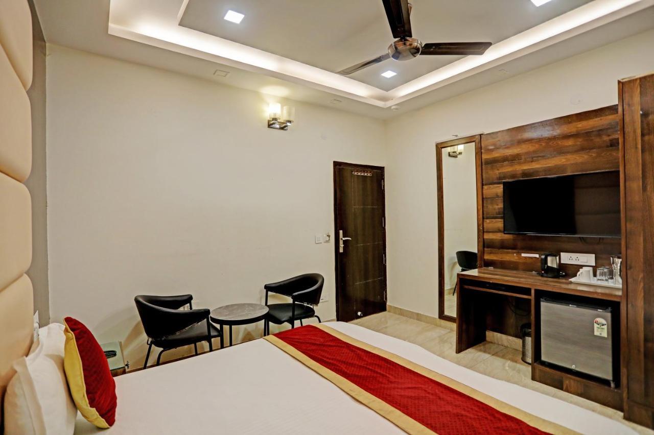 Staybook Hotel Atlanta New Delhi Train Station Dış mekan fotoğraf