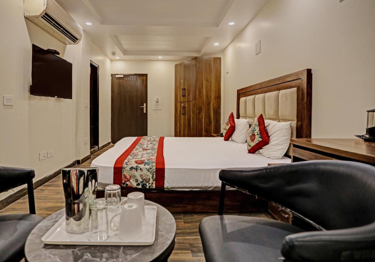 Staybook Hotel Atlanta New Delhi Train Station Dış mekan fotoğraf