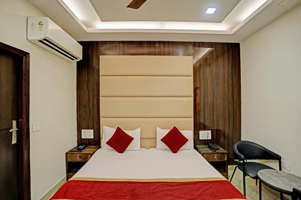 Staybook Hotel Atlanta New Delhi Train Station Dış mekan fotoğraf