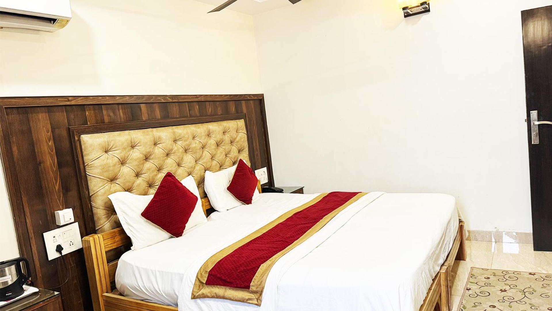 Staybook Hotel Atlanta New Delhi Train Station Dış mekan fotoğraf